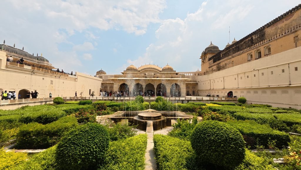 Amber Fort in Jaipur, Rajasthan — photograph 19