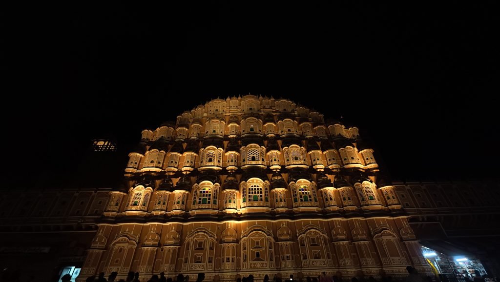Hawa Mahal in Jaipur, Rajasthan — photograph 5