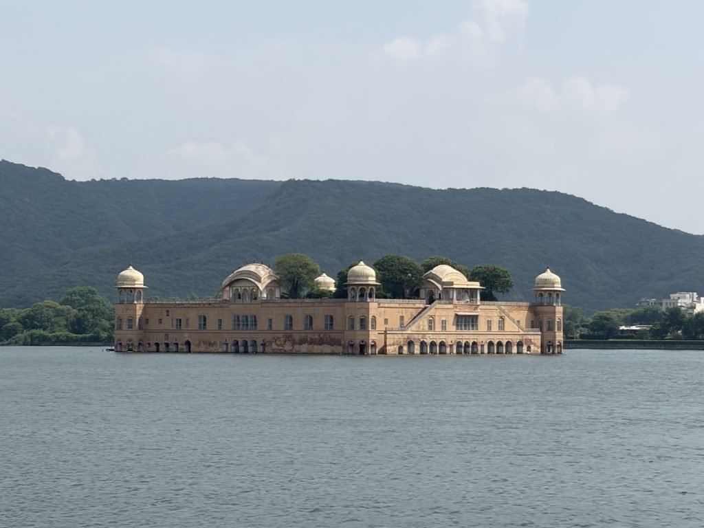 Jal Mahal on Man Sagar Lake in Jaipur, Rajasthan — photograph 2