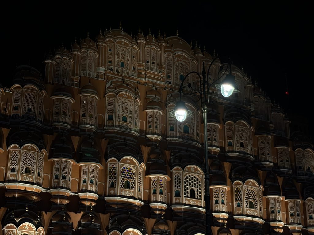 Hawa Mahal in Jaipur, Rajasthan — photograph 10
