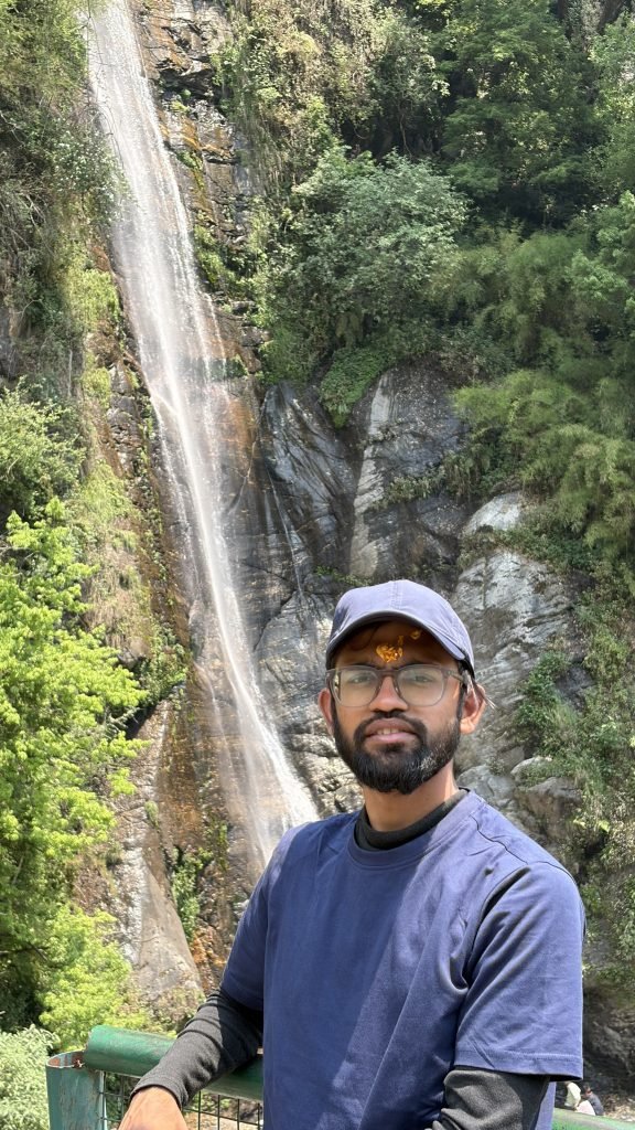Kalpeshwar on the Panch Kedar yatra